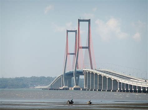 longest bridge in indonesia